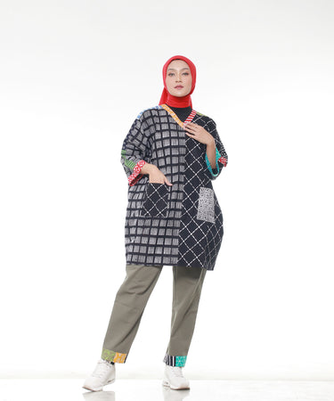 Zalllina Tunic