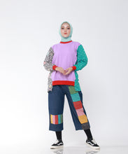 Load image into Gallery viewer, Lilac Colet Sweater
