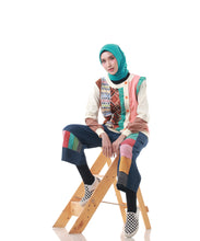 Load image into Gallery viewer, Cangi Cardi Sweater
